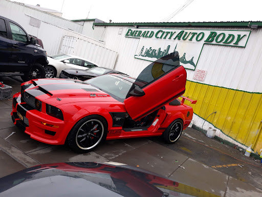 Auto Body Shop «Emerald City Auto Body», reviews and photos, 2600 Oakdale Ave, San Francisco, CA 94124, USA