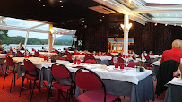 Atmosphère du Bateau Restaurant Le Libellule Annecy - n°13