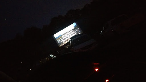 Drive-in Movie Theater «Rustic Drive in Theatre», reviews and photos, Louisquisset Pike, North Smithfield, RI 02896, USA