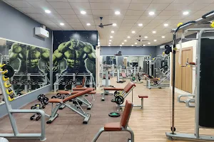 CRUNCH FITNESS STUDIO image