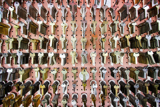 Locksmith «Cerrajeria Caraballo Locksmith Miami», reviews and photos, 1270 SW 8th St, Miami, FL 33135, USA