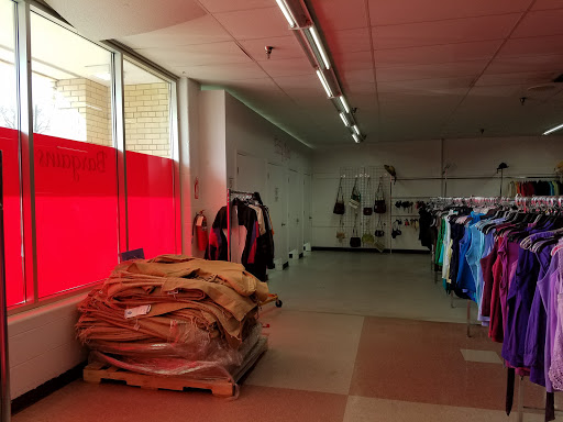 Thrift Store «The Salvation Army Family Stores», reviews and photos, 2230 N Dort Hwy, Flint, MI 48506, USA