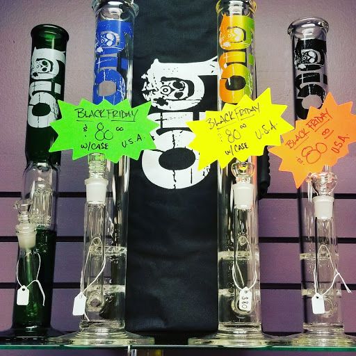 Tobacco Shop «Cirrus Smoke Shop», reviews and photos, 12951 Metro Pkwy #16, Fort Myers, FL 33966, USA