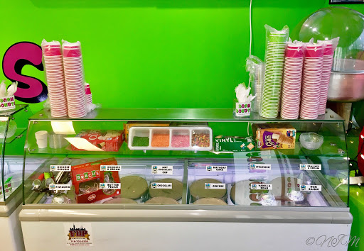 Donut Shop «Darn Donuts», reviews and photos, 8723 4th Ave, Brooklyn, NY 11209, USA