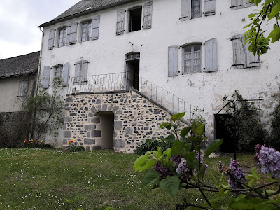 Properties for sale in Auvergne - France à Clermont-Ferrand