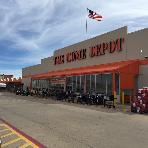 Pro Desk at The Home Depot in Lawton, Oklahoma