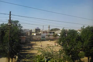 Park of Ghousul-Azam Mosque image