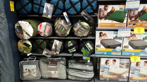 Sporting Goods Store «Big 5 Sporting Goods - Folsom», reviews and photos, 606 E Bidwell St, Folsom, CA 95630, USA