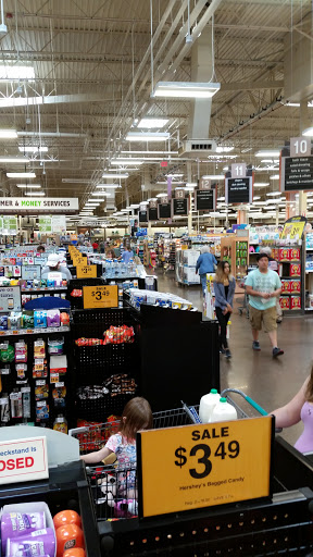 Grocery Store «Fred Meyer», reviews and photos, 2500 Santiam Hwy SE, Albany, OR 97322, USA