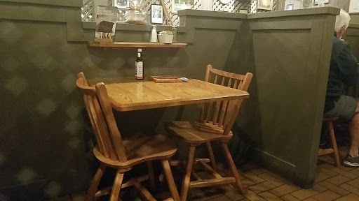 American Restaurant «Cracker Barrel Old Country Store», reviews and photos, 10090 Daniels Pkwy, Fort Myers, FL 33913, USA