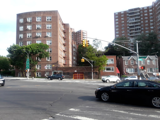 Golf Course «Van Cortlandt Park Golf Course», reviews and photos, 115 Van Cortlandt Park S, Bronx, NY 10471, USA