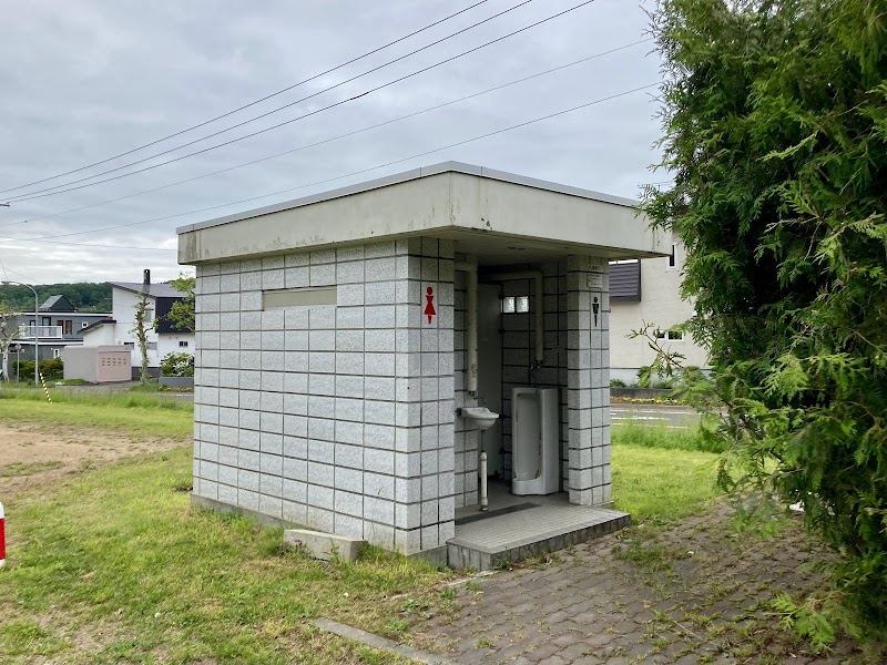 豊平川緑地 公衆トイレ