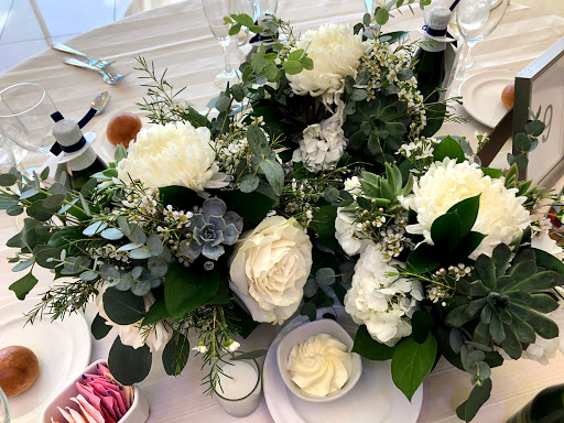 Florist «Ultima Florals», reviews and photos, 81-02 37th Ave, Jackson Heights, NY 11372, USA