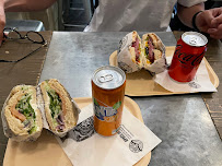 Sandwich au poulet du Restauration rapide BAGELSTEIN • Bagels & Coffee shop à Paris - n°15