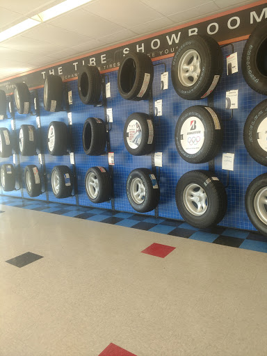 Tire Shop «Firestone Complete Auto Care», reviews and photos, 1917 Hoffmeyer Rd, Florence, SC 29501, USA