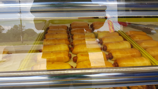 Donut Shop «Delicious Donuts», reviews and photos, 25765 LA-16, Denham Springs, LA 70726, USA