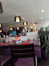 Atmosphère du Restaurant Brasserie Bar Pizzeria LES DOUANES à Longvic - n°2