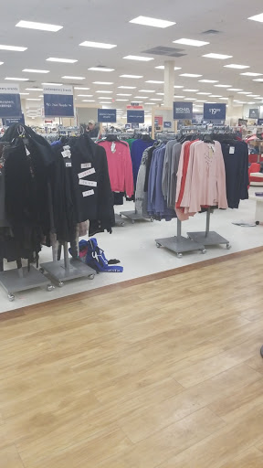 Department Store «Marshalls and HomeGoods», reviews and photos, 265 S Broadway, Salem, NH 03079, USA