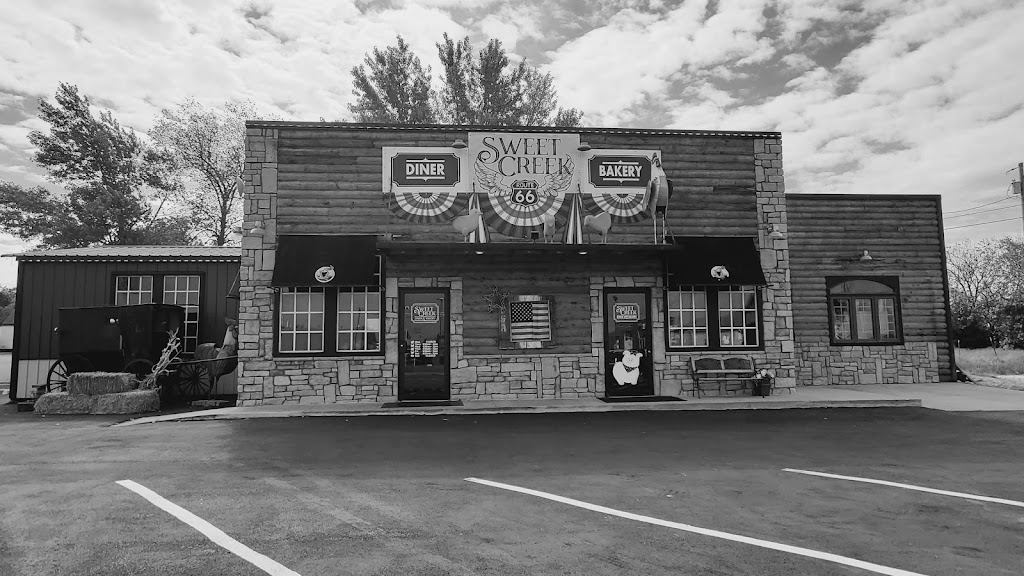 Sweet Creek Diner & Bakery 66739