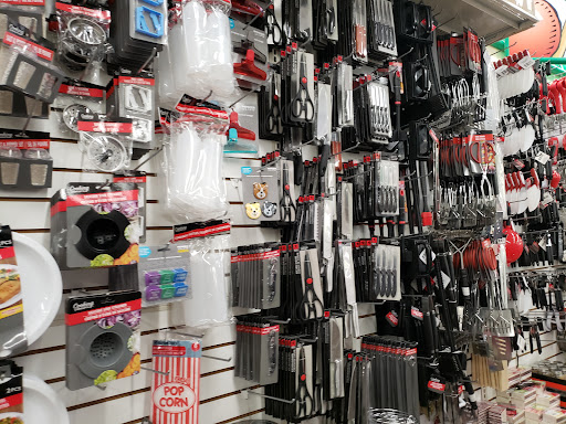 Dollar Store «Dollar Tree», reviews and photos, 3060 Travis Blvd, Fairfield, CA 94534, USA