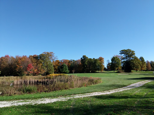 Golf Course «Windmill Hill Golf Course», reviews and photos, 35 Schoolhouse Rd, Warren, RI 02885, USA