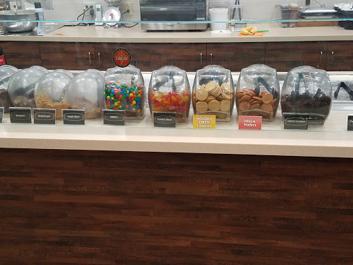 Ice Cream Shop «Cold Stone Creamery», reviews and photos, 1044 NW Civic Dr k, Gresham, OR 97030, USA