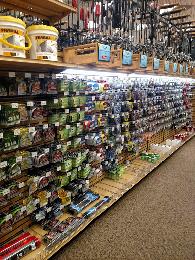 Sporting Goods Store «SCHEELS», reviews and photos, 2800 S Columbia Rd, Grand Forks, ND 58201, USA
