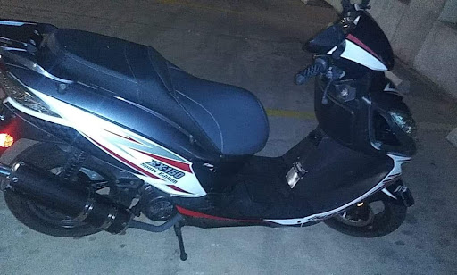 Motorcycle Dealer «Austin City Powersports», reviews and photos, 5700 Manchaca Rd #370, Austin, TX 78745, USA