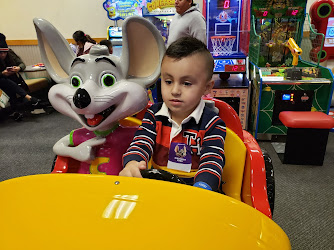 Chuck E. Cheese