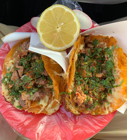 Tacos de Birria el Paisita - Blvd. Gustavo Díaz Ordaz, Jardines de La Mesa, 22126 Tijuana, B.C., Mexico