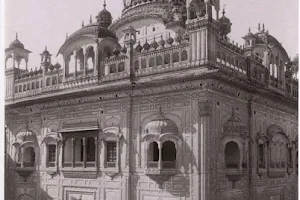 Samadhi of Maharaja Ranjit Singh image