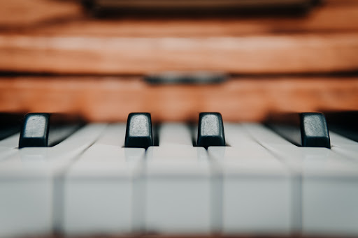 ♪ Klavierunterricht ♪ Piano lessons ♪