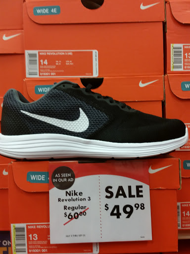 Shoe Store «Shoe Carnival», reviews and photos, 2776 Wilma Rudolph Blvd, Clarksville, TN 37040, USA