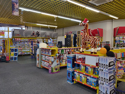 King Okaz (ex Maxi Toys) à Claye-Souilly