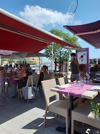 Atmosphère du Restaurant Maxim' à Gruissan - n°3