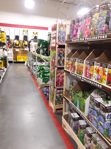 Home Improvement Store «Tractor Supply Co.», reviews and photos, 6945 US Hwy 98 N, Lakeland, FL 33809, USA