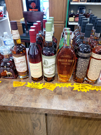 Liquor Store «21st Amendment Wine and Spirts», reviews and photos, 3404 E 146th St, Carmel, IN 46033, USA