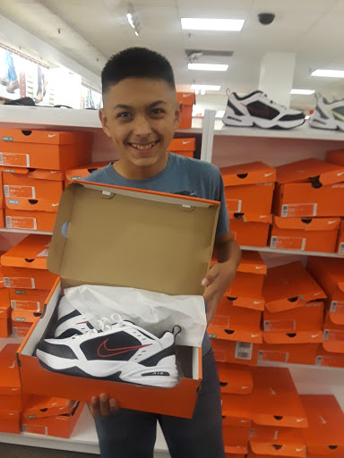 Department Store «JCPenney», reviews and photos, 555 E Shaw Ave, Fresno, CA 93710, USA