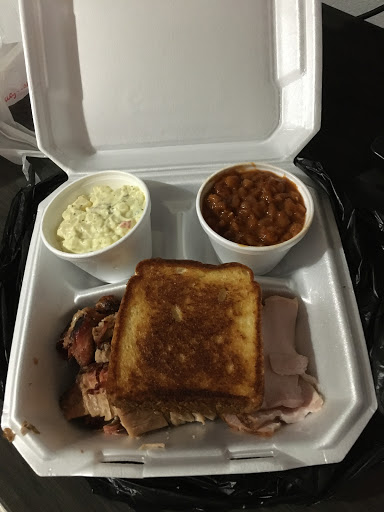 Restaurant «Pit Master BBQ Cafe», reviews and photos, 343 Sawdust Rd, Spring, TX 77380, USA