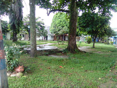 Parque Del Barrio Villa Claudia
