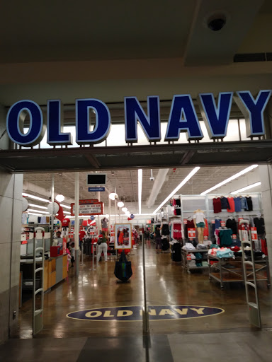 Old Navy, 32387 Gratiot Ave, Roseville, MI 48066, USA, 