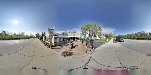 Florist «Victor Hlavacek Florist», reviews and photos, 746 Green Bay Rd, Winnetka, IL 60093, USA