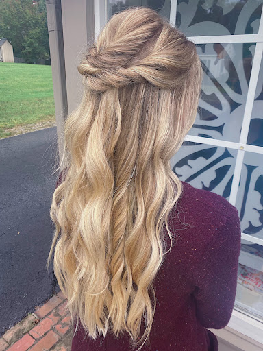 Beauty Salon «La Bella Hair Salon», reviews and photos, 131 Stadium Dr, Hendersonville, TN 37075, USA