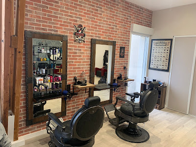 Mlle C. Coiffeur-Barbier à Saint-Gildas-des-Bois