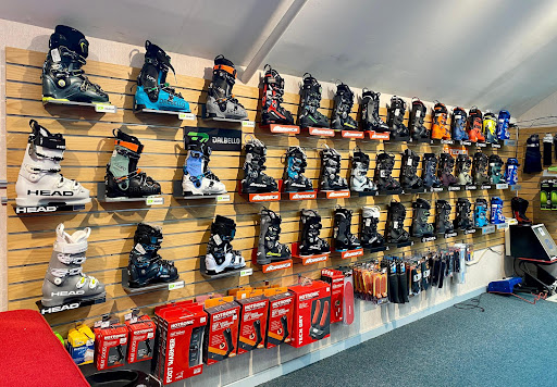 Ski Shop «Northern Ski Works - Ludlow/Okemo», reviews and photos, 10 Main St, Ludlow, VT 05149, USA