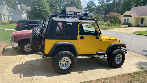 Used Car Dealer «Apex Car & Truck Sales», reviews and photos, 308 N Salem St, Apex, NC 27502, USA