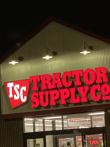 Home Improvement Store «Tractor Supply Co.», reviews and photos, 4141 Martin Way E #105, Olympia, WA 98516, USA