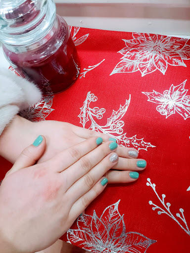 Beauty Salon «Sonia Herbal Beauty Salon», reviews and photos, 5055 N Clark St, Chicago, IL 60640, USA