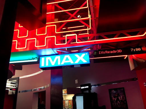 Movie Theater «Regal Cinemas Lloyd Center 10 & IMAX», reviews and photos, 1510 NE Multnomah St, Portland, OR 97232, USA
