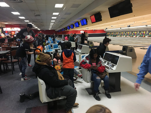 Bowling Alley «AMF Gates Lanes», reviews and photos, 645 Spencerport Rd, Rochester, NY 14606, USA